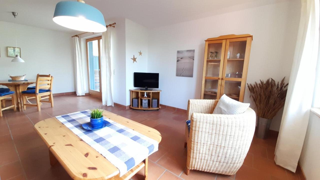 Strandvilla Marius Koserow Екстериор снимка