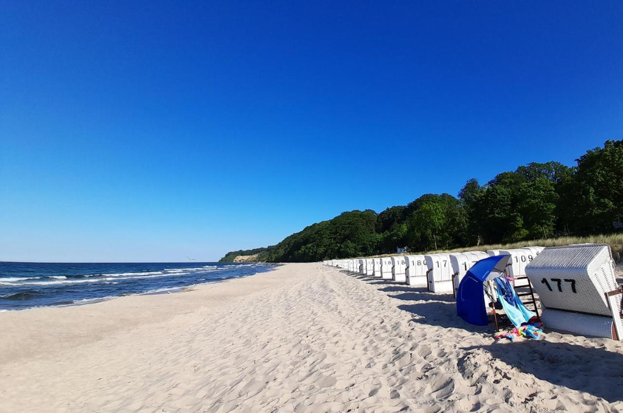 Strandvilla Marius Koserow Екстериор снимка